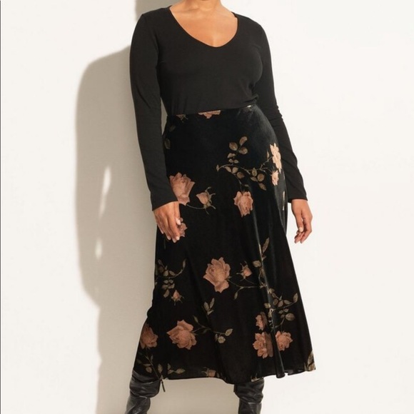 NWT Vince Autumnal Rose Velvet Slip Skirt 6 - Picture 3 of 9